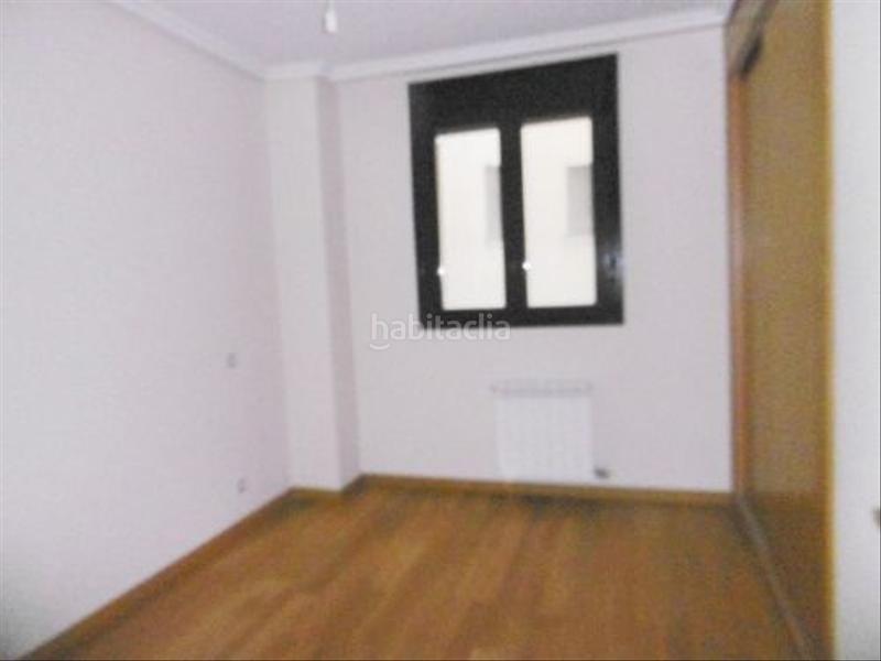 Foto c434db5a-c7fa-4ab3-becb-46b617c26bdb. Etagenwohnung mit heizung in Juan XXIII - Las Torres - G2 Burgos