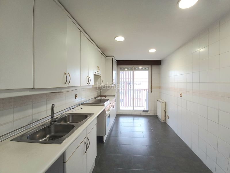 Foto 02995458-dbd9-4940-aeb7-168b3554f142. Pis amb calefacció aparcament a San Agustín - Parque Europa Burgos