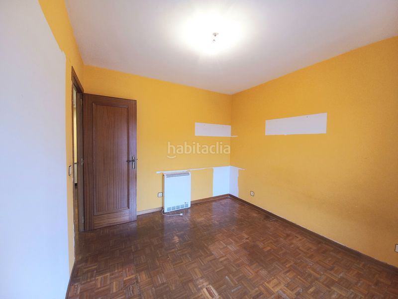 Foto 5a42476f-bc1f-45be-b330-5f7451e08d7e. Pis amb calefacció aparcament a San Agustín - Parque Europa Burgos