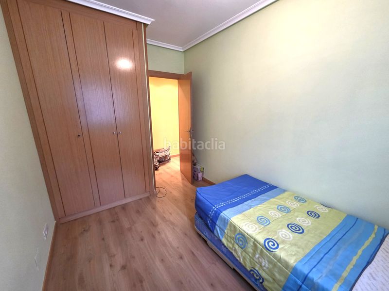 Foto a8e07d8b-3287-4138-a78e-53b36f223ede. Pis amb calefacció aparcament a Villimar - V1 - V2 - S3 - S4 - San Cristobal Burgos