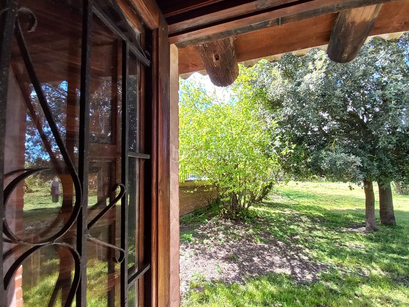 Foto 80f70f67-d05c-43c8-b1c3-033fc4b8d9a1. Masia amb xemeneia a Cayuela