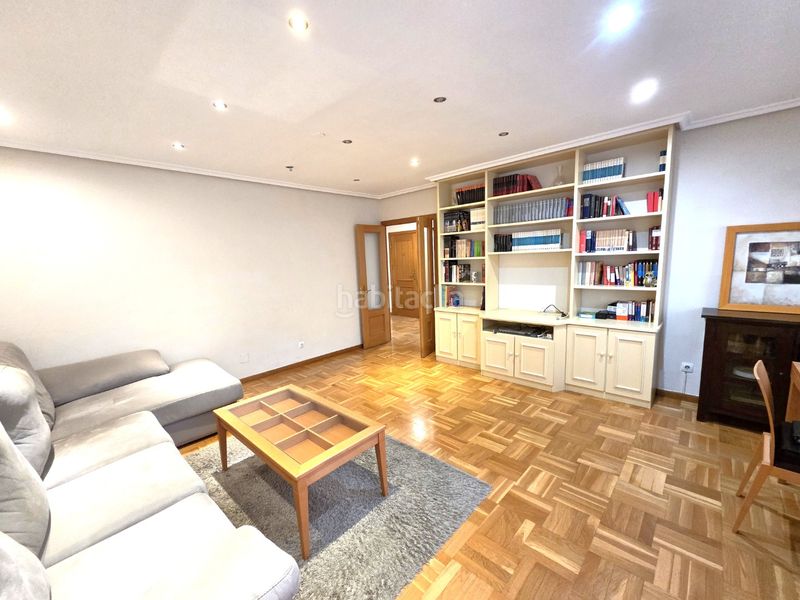 Foto 14792abc-96dd-4973-a7ad-2cffcae33b1b. Pis amb calefacció aparcament a Illera Burgos