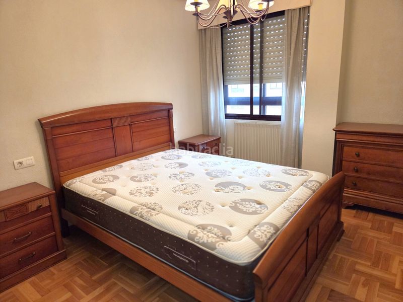 Foto b8175bc7-a3f0-4f6f-987a-ae65e69c1c79. Pis amb calefacció aparcament a Illera Burgos