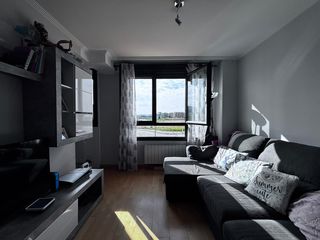 Apartament  Avenida prado de los toros. Villas del arlanzón