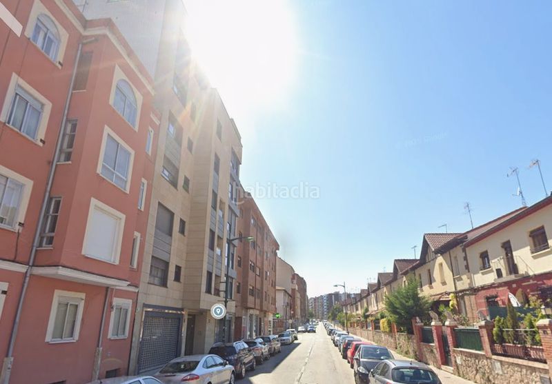 Foto fa5cd853-22a4-41e0-83f4-a2c30fb8d90c. Pis amb calefacció a Los Vadillos - R. Sanitaria - Pozanos Burgos