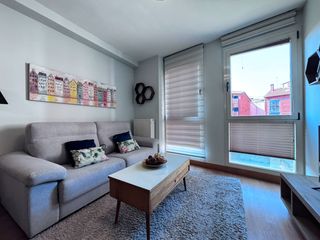 Rent Apartment  Calle arco de san esteban. Casco histórico seminuevo