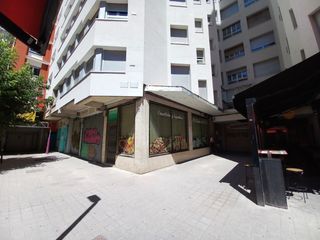 Local Comercial  Calle de nuestra señora de belén. Estupendo local comercial acondicionado