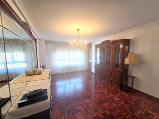 Appartamento  Calle condesa mencía. Fabulosa vivienda en el g-3 de cuatro habitaciones