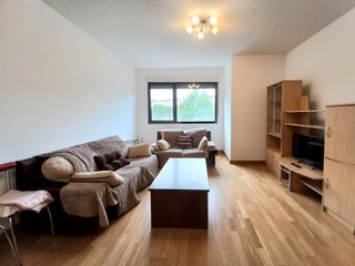 Flat in Calle de villadiego 32. Exterior con garaje y trastero