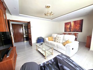 Lloguer Pis  Calle pablo casals. Fantastica vivienda al lado de la iglesia real y antigua de gamo