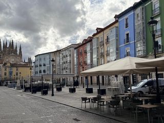 Pis  Plaza huerto del rey. Huerto del rey