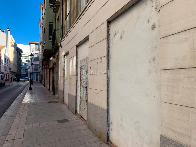 Foto f306f440-fb41-41e3-9e64-4ec0b2afe1ce. Local comercial a calle progreso 8 a El Carmen - Barrio Gimeno Burgos