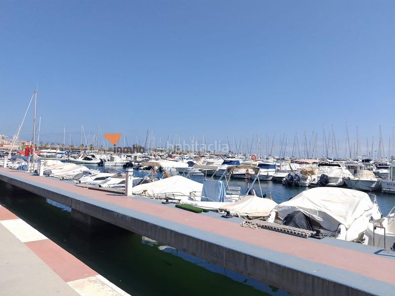 Foto b01f5c7b-fb4a-4ffb-9d1e-741c3cf50714. Pis a Playa Levante Santa Pola