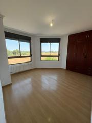 Semi detached house in San Pedro
