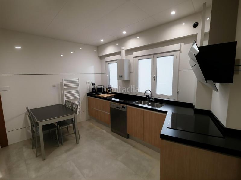 Foto 0de039d2-f28b-4461-8bc8-3fe158331677. Flat with heating in Centro Albacete