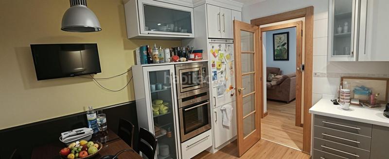 Foto d749cc71-633f-4b84-bb4e-1b00fe7bbc98. Piso acogedora vivienda en el centro en Ensanche - Franciscanos Albacete