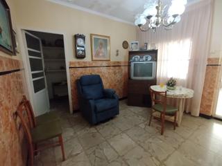 Maison à Roda (La). Gran oportunidad! casa para reformar con parcela de 548 m y sali