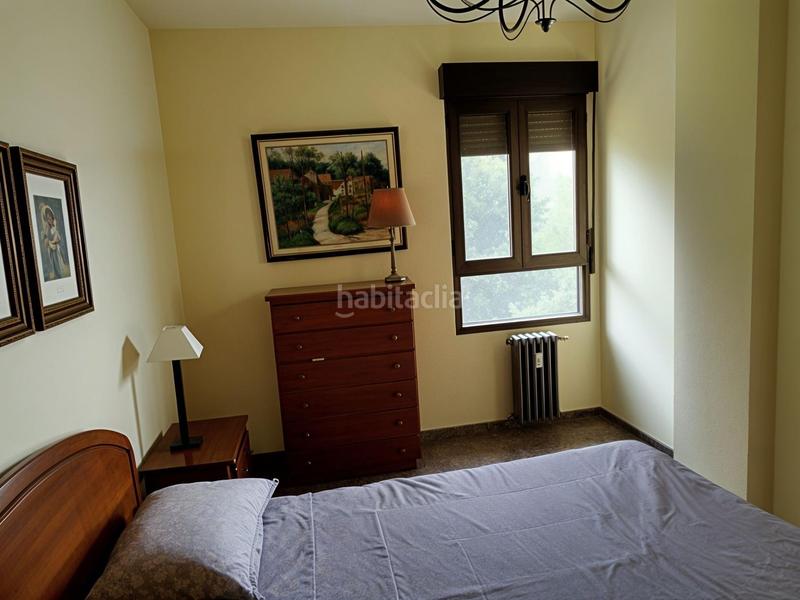 Foto 02e974e8-e589-4c73-aa9b-2749d5a0a661. Flat with parking in Estación Albacete