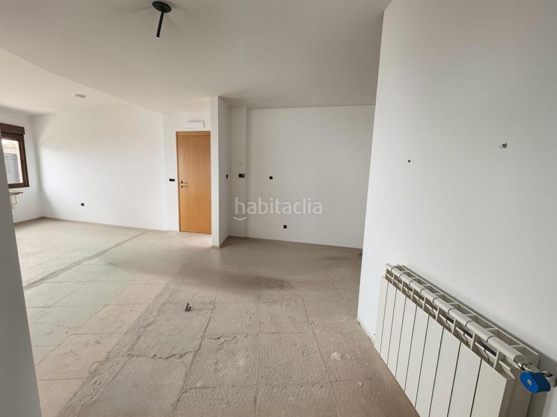 Foto 3937a67c-7e22-429c-ba1f-b0a568fa24de. Attico con riscaldamento parcheggio in Roda (La)