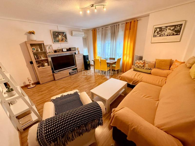 Foto c31ee8f0-f0e6-4d2b-a308-87ee78cfe8a3. Appartamento con riscaldamento in Ensanche - Franciscanos Albacete