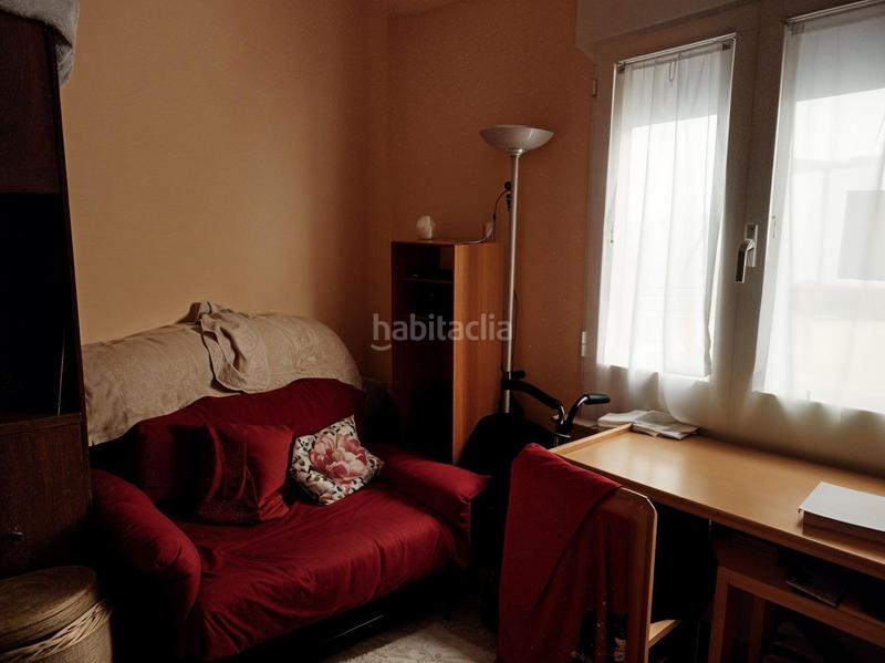 Foto 3d8e49a6-900a-4ac9-8aa2-35ccfe779d8e. Piso  reformado en zona Industrial en Industria Albacete