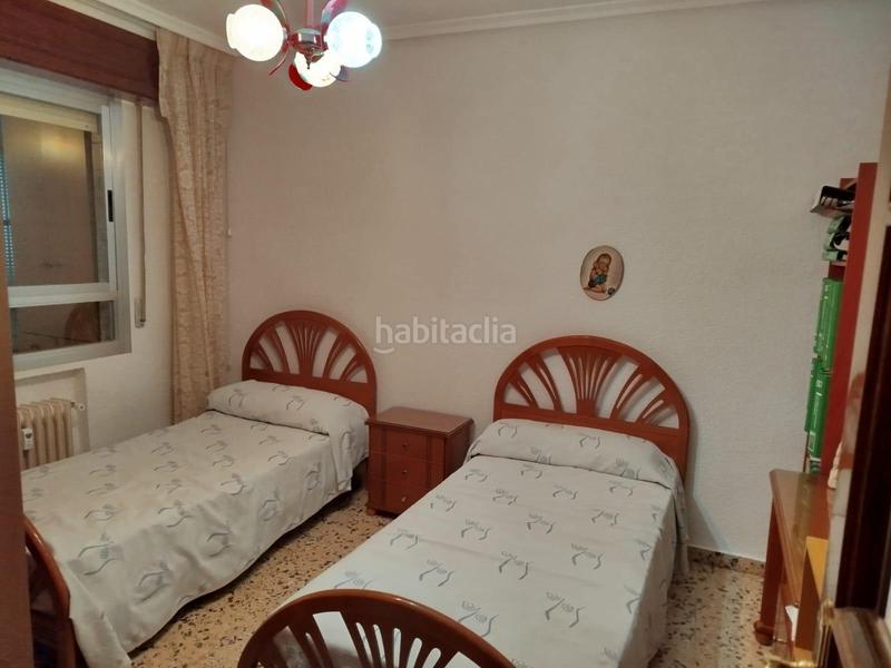 Foto fa47e26b-b7fa-4529-b70e-1c947ea2a7f2. Pis amb aparcament a Centro Albacete