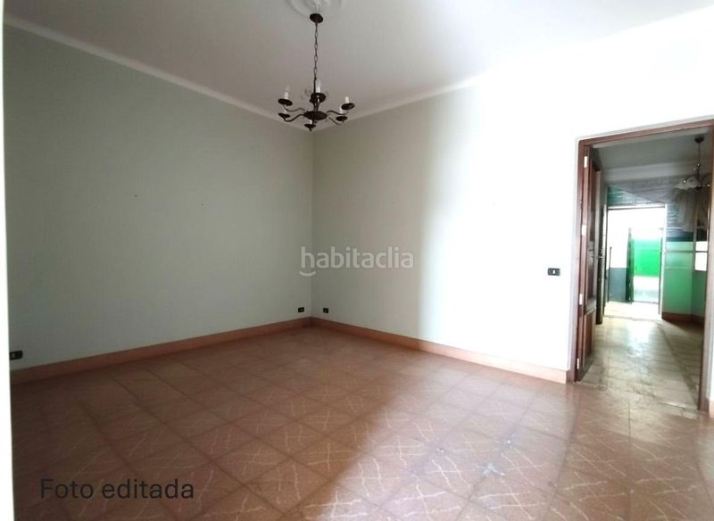 Foto 067638a3-acb1-4abb-963c-30419fa76523. Casa amb calefacció aparcament a Roda (La)