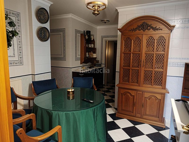 Foto a585ca6d-1f49-47f3-b97b-a998778e25a2. Pis amb aparcament a Centro Albacete