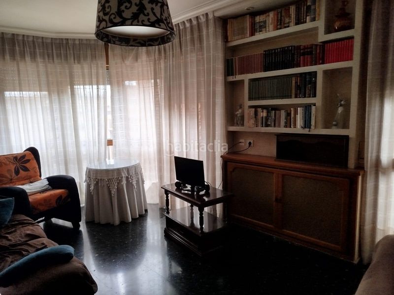 Foto d95edd85-39de-43bc-96ab-b9abb0348899. Pis amb aparcament a Centro Albacete