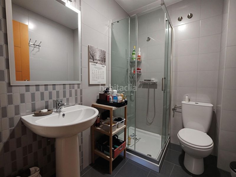 Foto 3e99b6d3-08ac-4fd2-8809-3537297cbfb9. Pis amb calefacció aparcament a Roda (La)