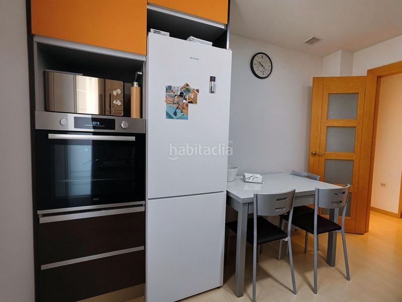 Foto 480bdda1-9227-4cd5-ab41-5cda70a08424. Pis amb calefacció aparcament a Roda (La)