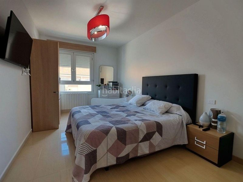 Foto 4ea35abf-7875-4288-a765-1c5c0e27e059. Pis amb calefacció aparcament a Roda (La)