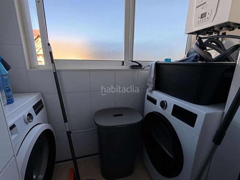 Foto cd43ff6f-9a3f-49c3-b57c-3281b56e7439. Pis amb calefacció aparcament a Roda (La)