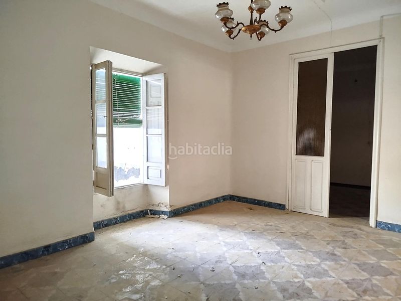 Foto 5f278769-226e-4ebf-85b8-aa450c7db221. Casa amb aparcament a Roda (La)