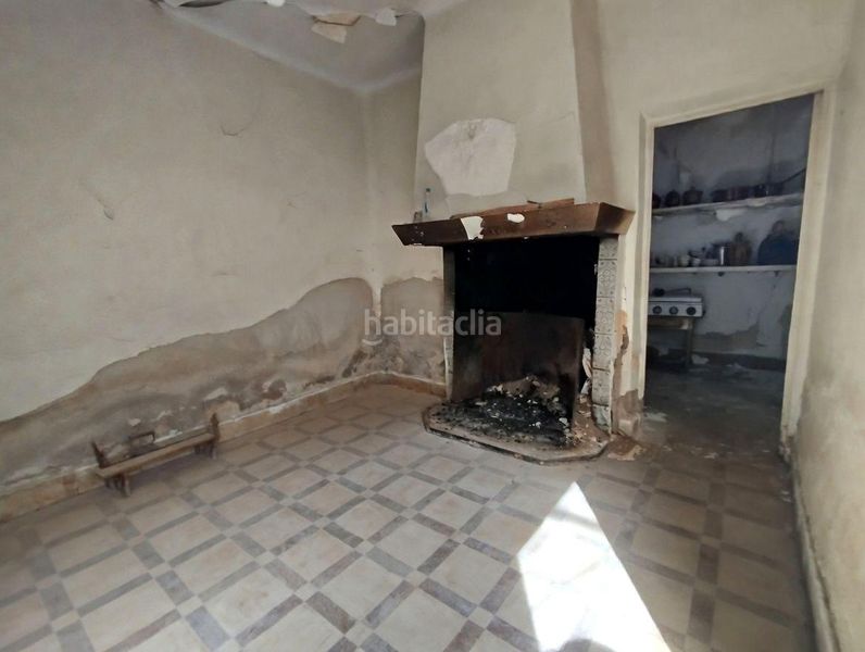 Foto b8507a89-6388-4c41-959d-53a4310dda12. Casa amb aparcament a Roda (La)