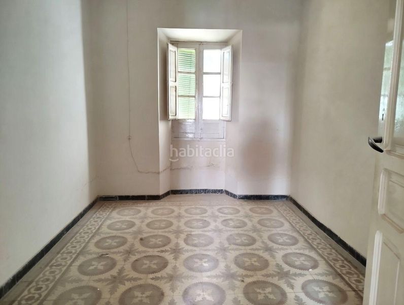 Foto c843b134-ab43-4c83-9214-b8e03a855b76. Casa amb aparcament a Roda (La)