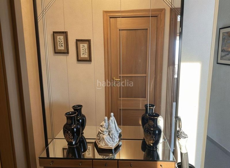 Foto b0e21a8c-36af-4385-ae45-4d2339c19aa9. Pis amb aparcament a Roda (La)