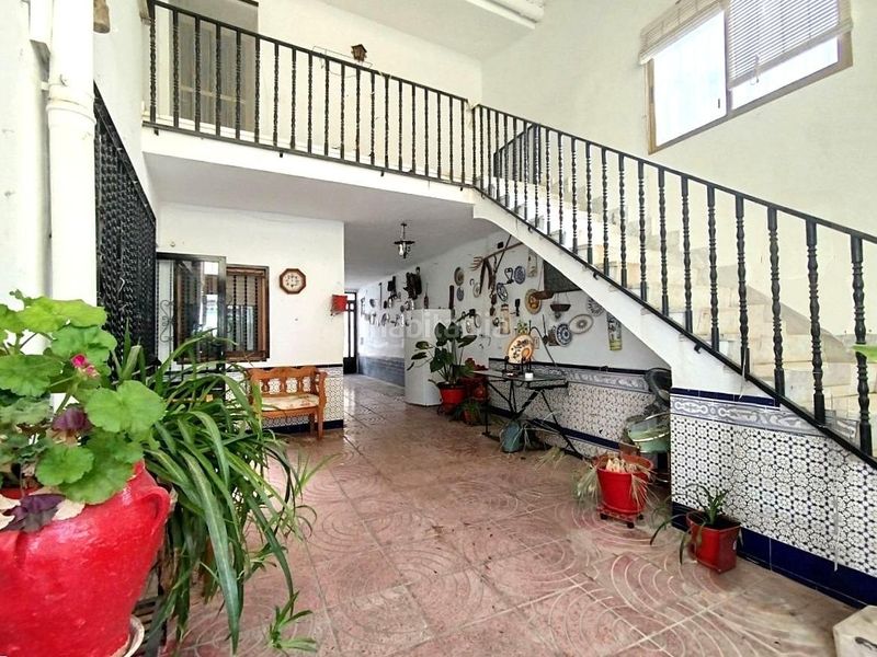 Foto 066892a4-c083-482f-96d9-e604c7a03259. Casa amb calefacció aparcament a Roda (La)