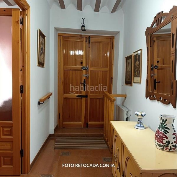 Foto 1aad66e4-4326-4d54-ab2c-cb52557c4780. Casa amb calefacció aparcament a Roda (La)