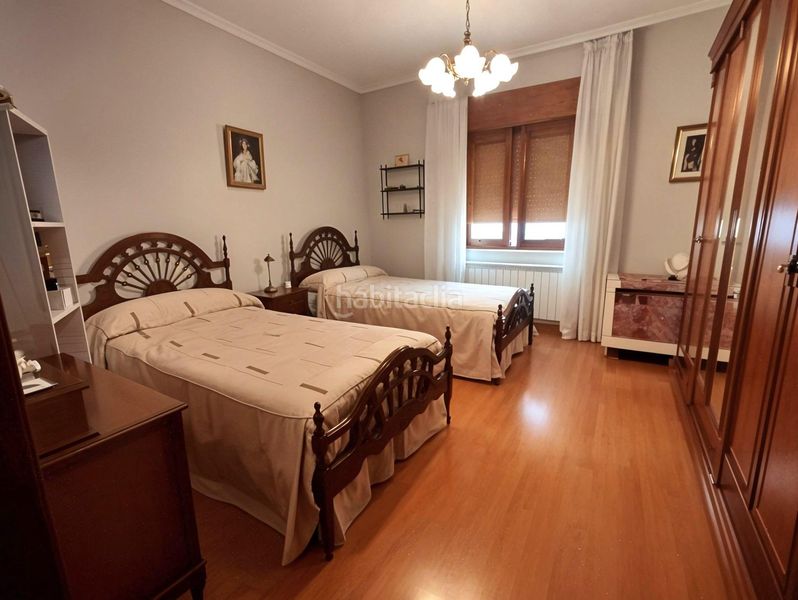 Foto eb8713df-4f63-4974-809e-2f7b78ae2e71. Casa amb calefacció a Roda (La)