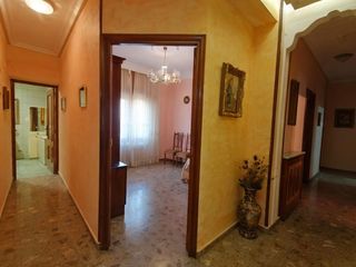 Casa in Roda (La). Una vivienda con espacio, posibilidades y mucho por descubrir
