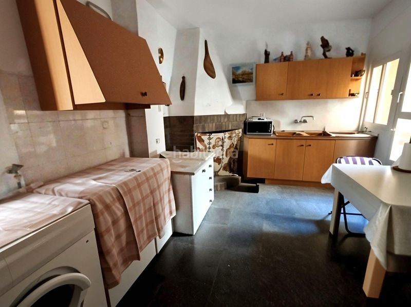 Foto 88201a10-cb8d-4f4d-9fd6-60e3d035def4. Casa amb aparcament a Roda (La)
