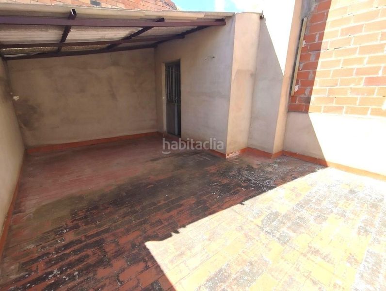 Foto b28c7225-ee1f-40d4-9493-775511de01ba. Casa amb aparcament a Roda (La)