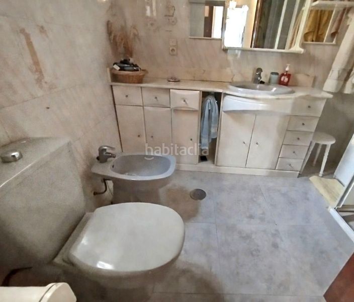 Foto eadb6ec3-dc25-401f-954d-725406d971d8. Casa amb aparcament a Roda (La)