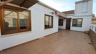 Casa en Roda (La). Una propiedad �nica por espacio, amplitud y posibilidades