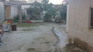 Masia a Roda (La). Casa a la venta en la roda
