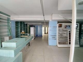 Local Comercial a Roda (La). Local céntrico o cambio de uso a vivienda