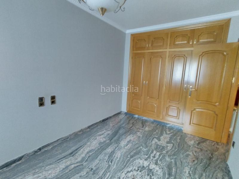 Foto 7d6f8140-cba8-438f-9c23-527d1a94c733. Casa adossada amb calefacció aparcament a Roda (La)