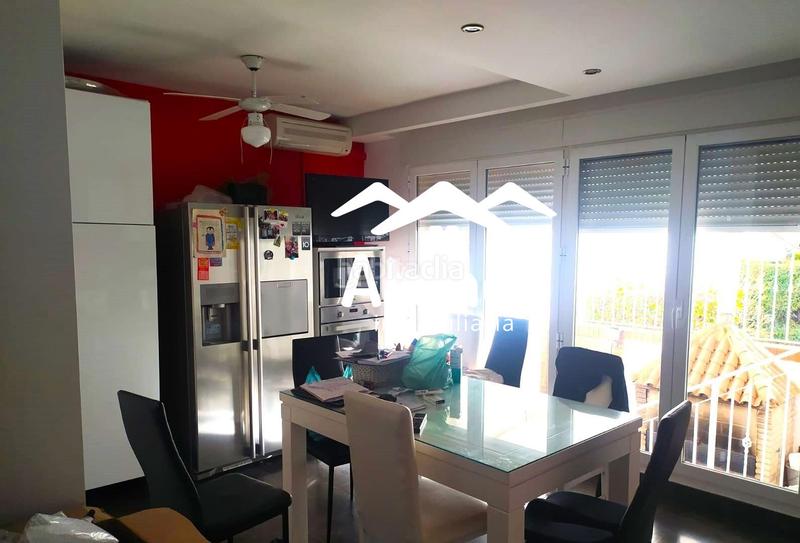 Foto 15d99059-8ebb-4c4f-aca1-0f1bcb5ae3f5. Casa adosada atractivo adosado para entrar a vivir junto al recinto ferial en Albacete