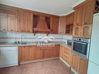 Casa adossada a Roda (La). Adosado en un lugar privilegiado en la roda